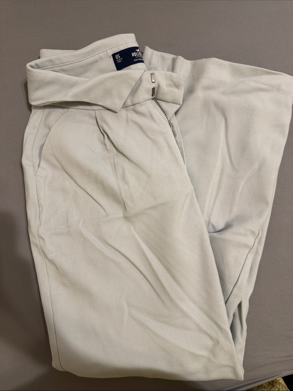 Hollister Light Gray Casual Pants